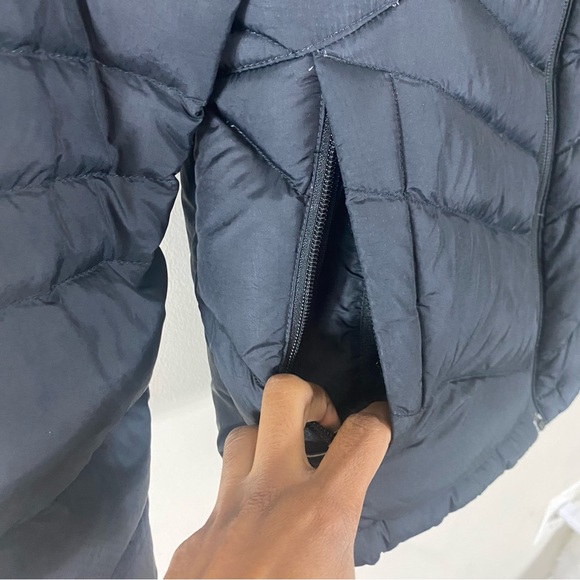 The North Face Down Filled Hooded Puffer Jacket Black - M - Picture 9 of 16